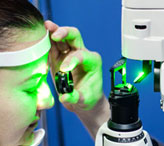 Операция лазером при отслоении сетчатки глаза